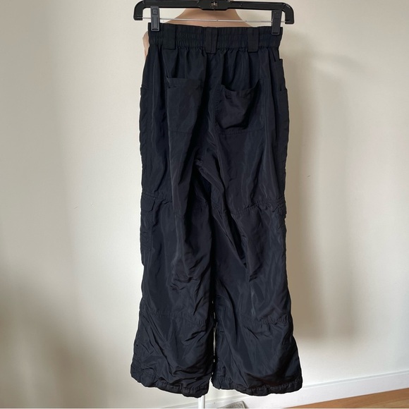 Alo Yoga High-Waist Ski-Moto Black Puffer Cargo Pocket Zipper Hem Pants EUC XXS - Picture 6 of 10